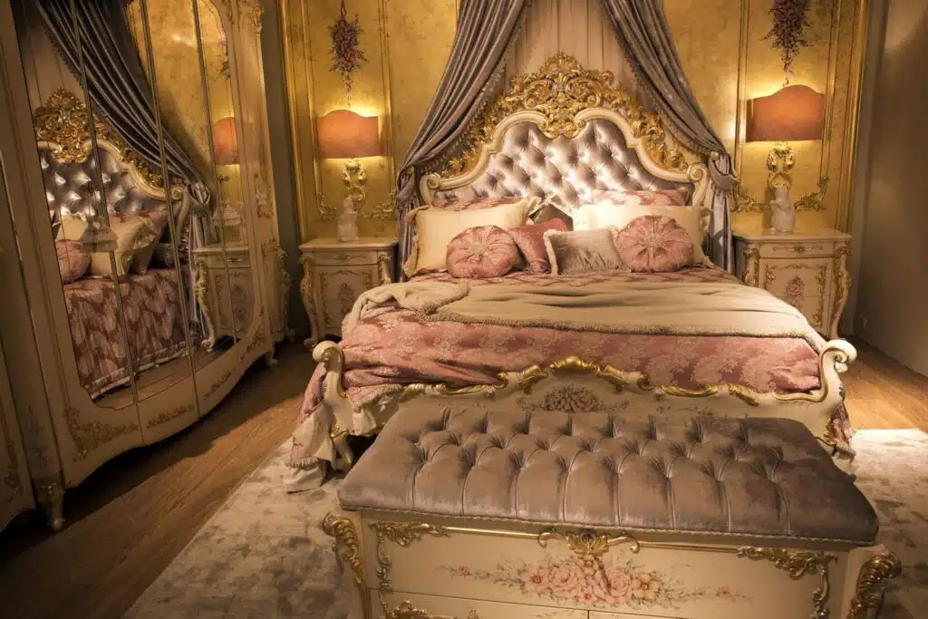 Glitter of gold instantly adds splendor and opulence to the classic bedroom