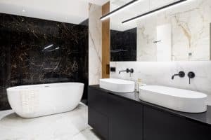 الإضاءة في تصميم حمامات مودرن